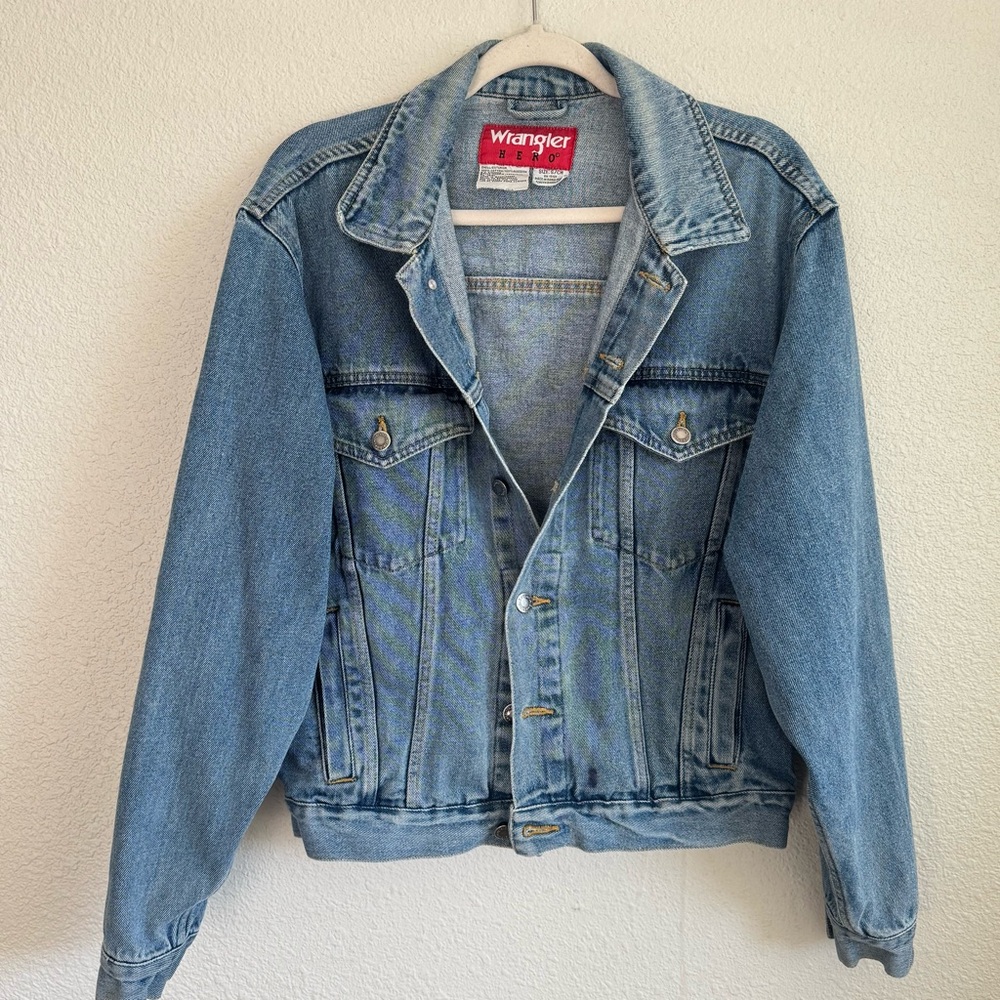 VTG Wrangler Hero Womens Small Trucker Denim Western Jacket 90s Gorpcore Worn In